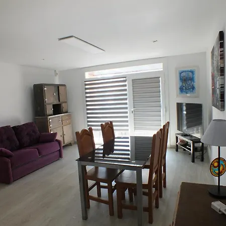 Cerca De La Playa 2/4 Pers. En - Es-204-76 * Rosas