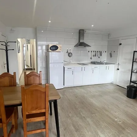Appartement Proche Plage Pour 2/4 Pers. A Roses * Roses