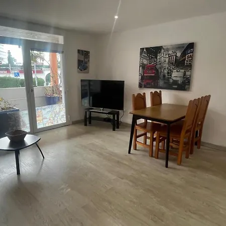 Appartement Proche Plage Pour 2/4 Pers. A Roses *